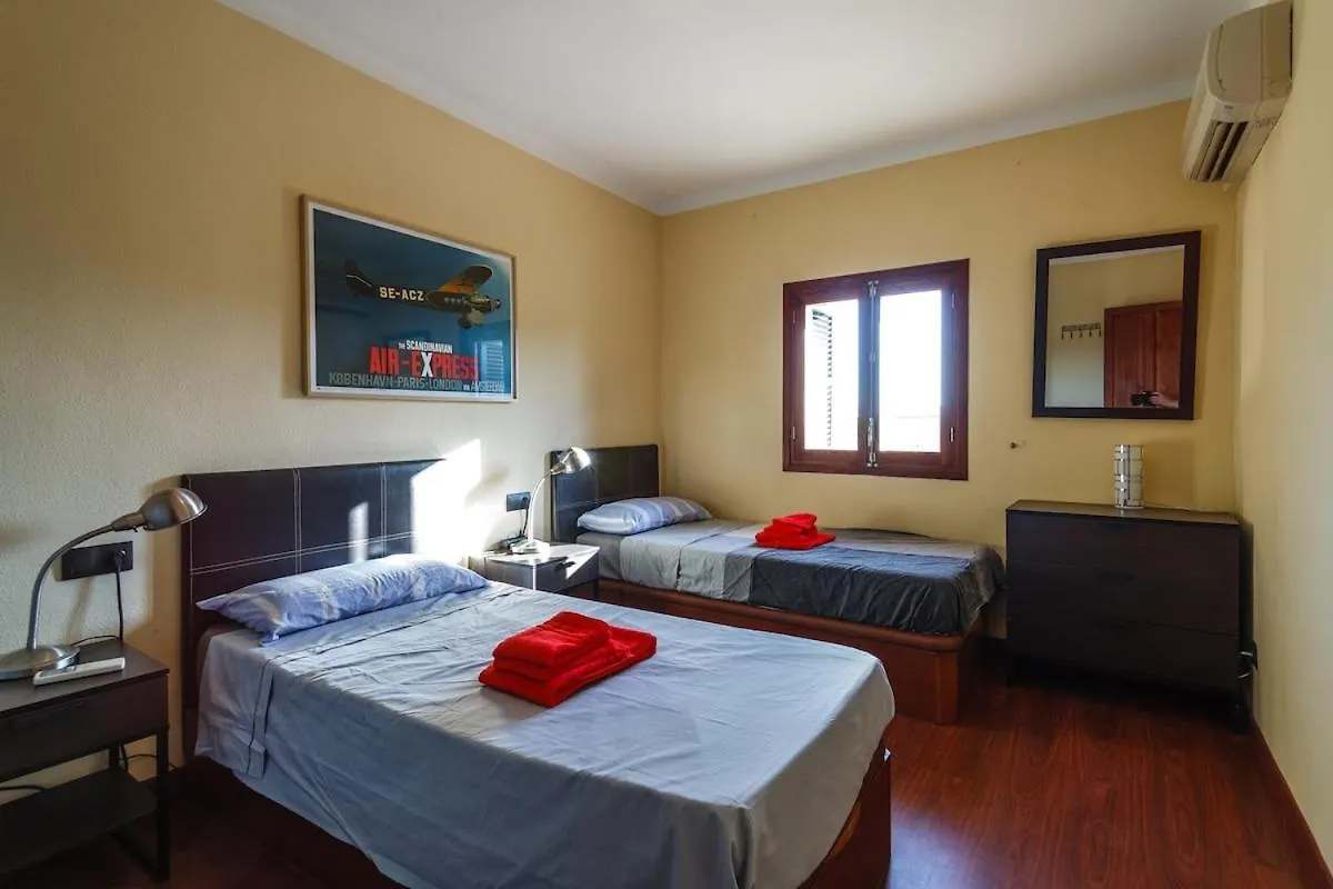 Villa With Garden, Pool And Views, Remote-Working 캄파네트