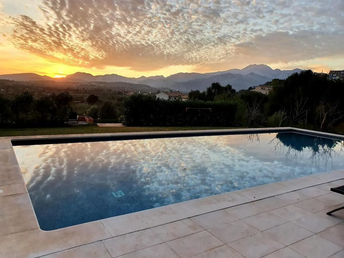 Villa With Garden, Pool And Views, Remote-Working 캄파네트 0*,  스페인