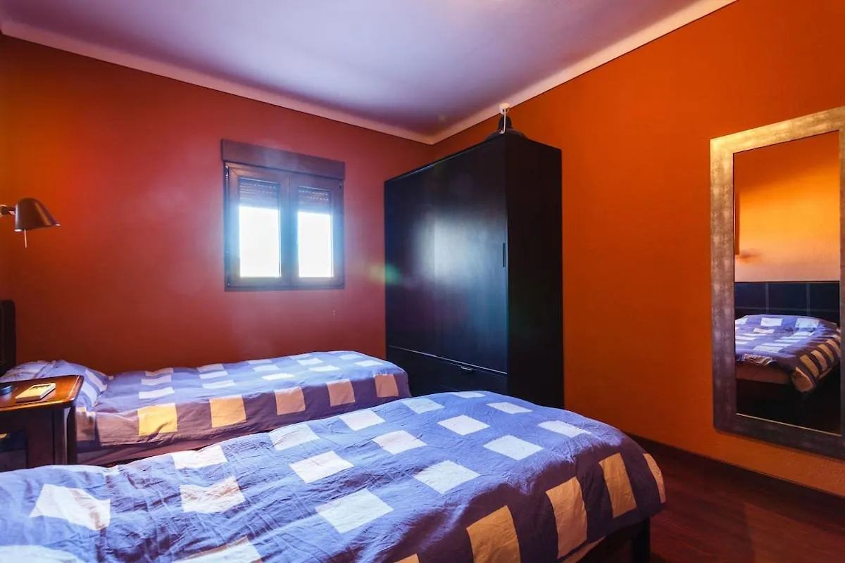 Дом отдыха Villa With Garden, Pool And Views, Remote-Working Кампанет Испания
