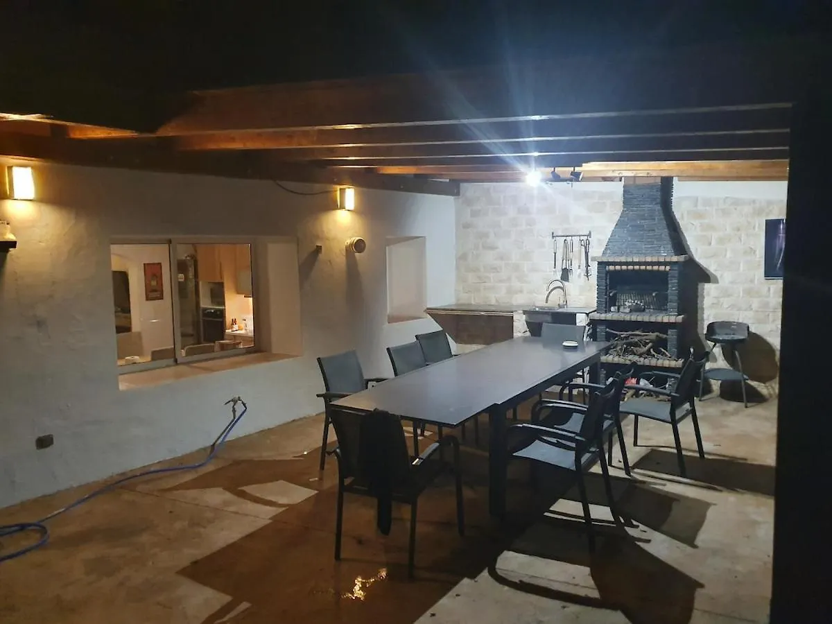 Villa With Garden, Pool And Views, Remote-Working Кампанет 0*,